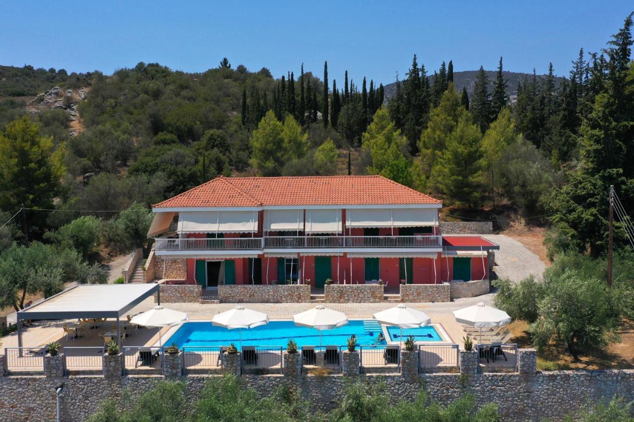 Villa Lilly Tolón Buitenkant foto
